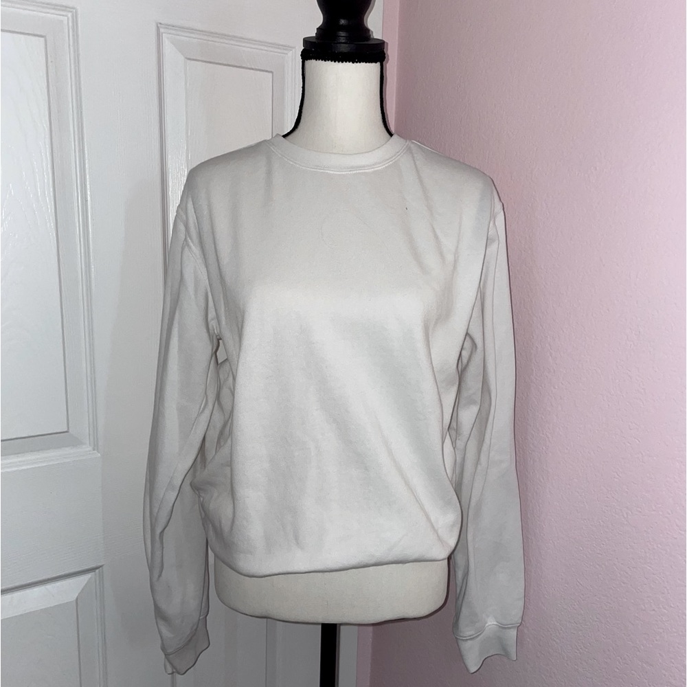 White crew sweater, size M